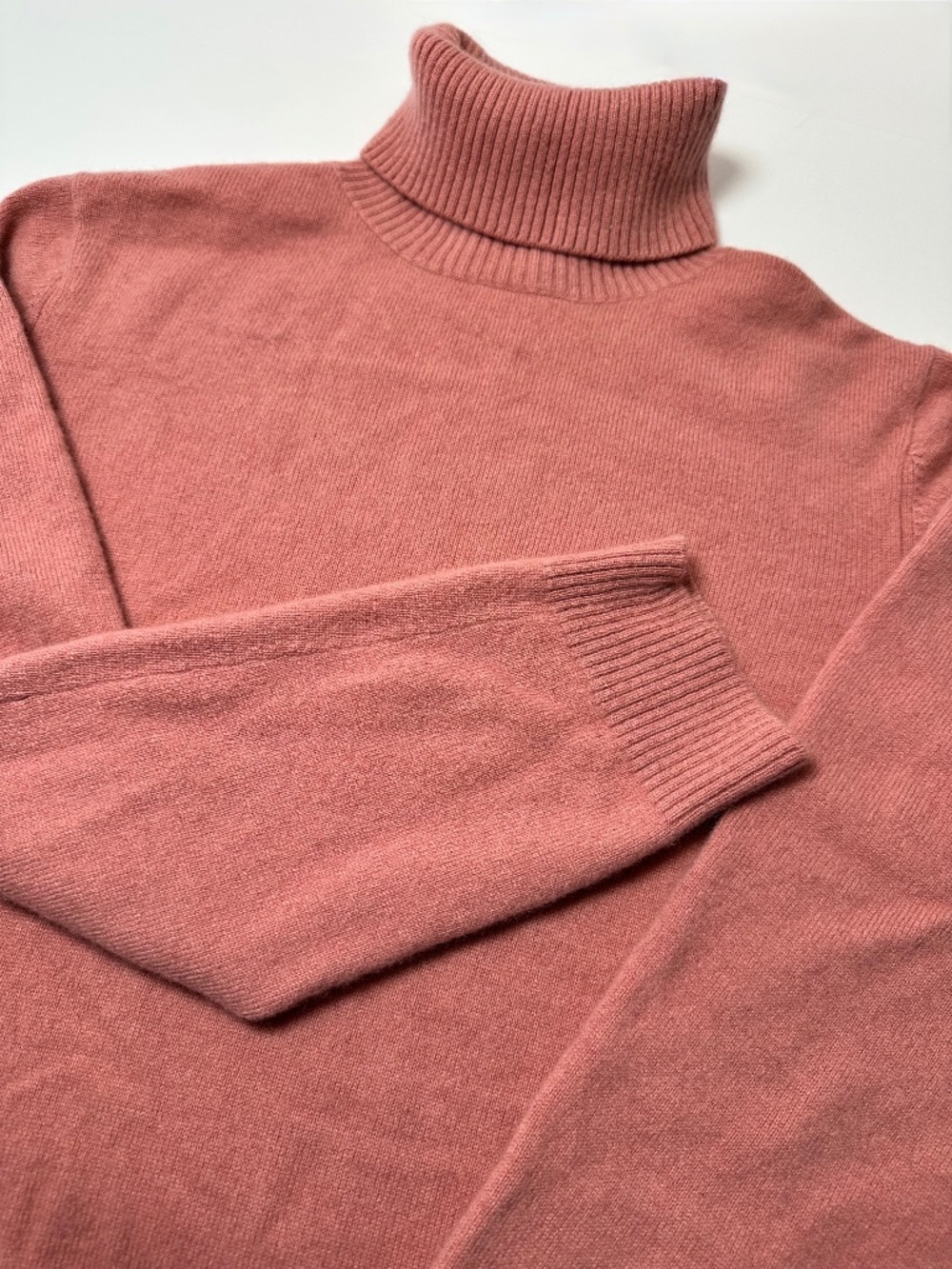 Marc Allan 100% Cashmere Sweater | Turtleneck | Pink Cozy Knit | Size L